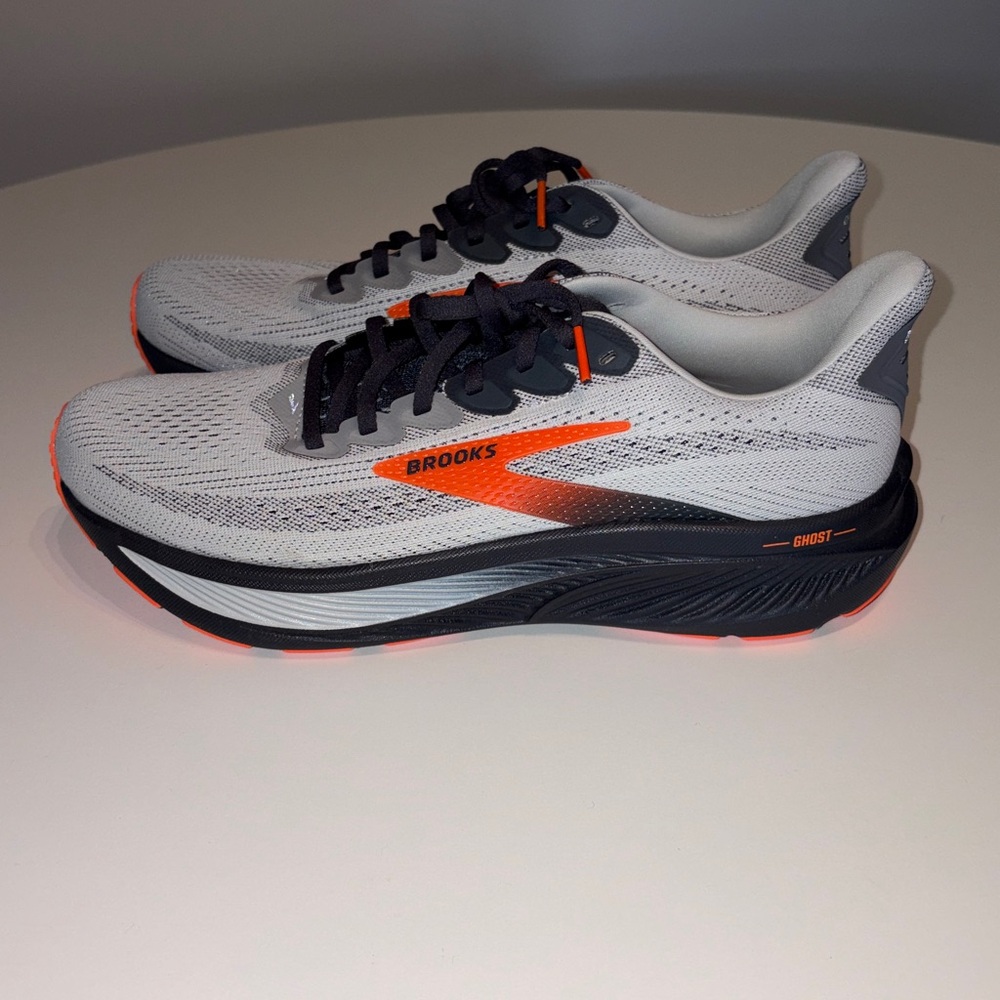 NEW BROOKS Ghost 17 Running Shoe Men’s Size 10 - Picture 4 of 8